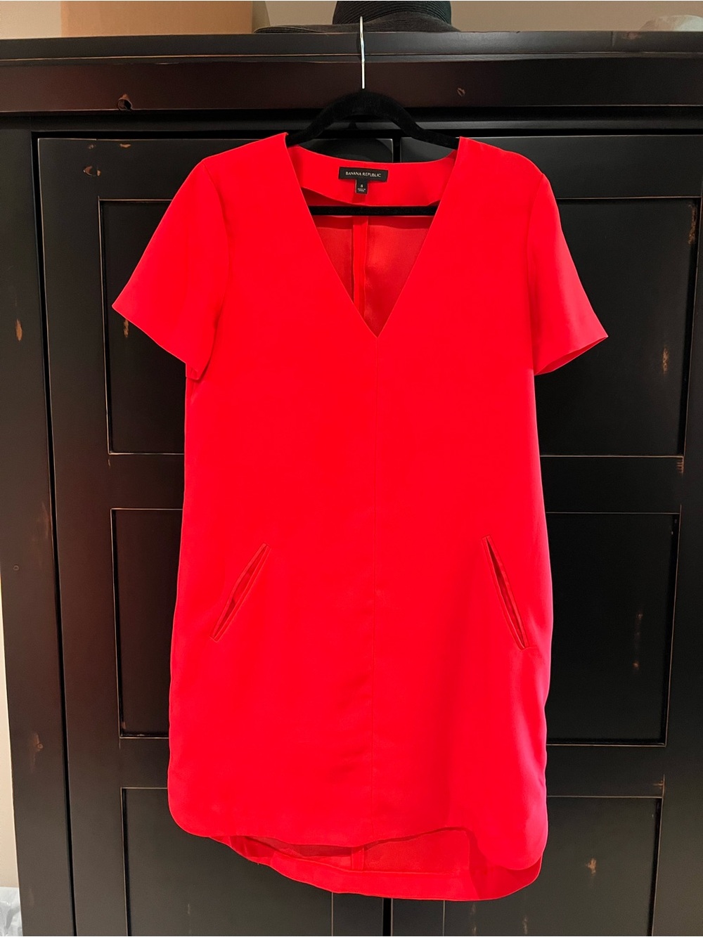 Banana Republic Vibrant Red V-Neck Spring/Summer Shift Dress